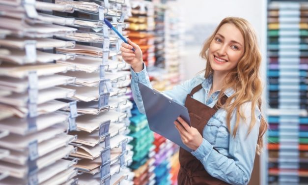 A kiskereskedőket is támogatja az állam