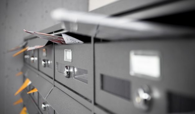 Csaknem félmillióan kapnak levelet az adóhatóságtól