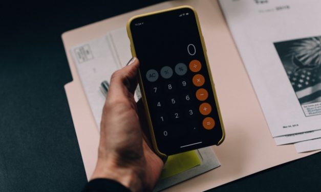 Csökken a „szochó”, de nem tudni, ki jár jól vele