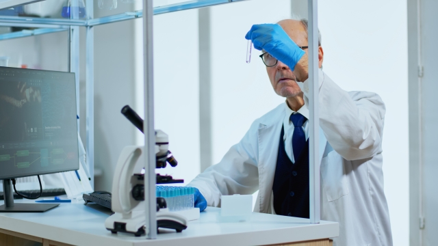 Háromszáz milliárd forintra pályázhatnak az innovatív cégek