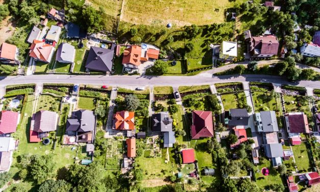 Varga Mihály: 1700 milliárd forintot biztosít a kormány a településeknek