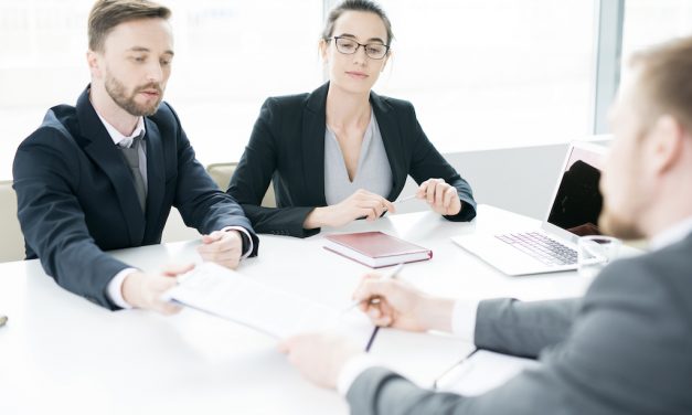 Büdzsétervezés: akár 10-15 százalékot is spórolhatnak a cégek, ha versenyeztetik alvállalkozóikat!