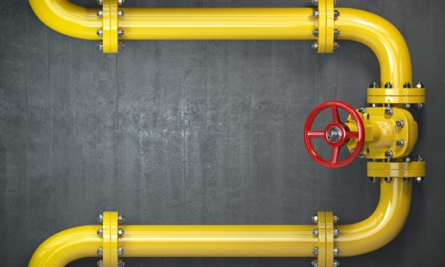 Beléphetnek a kisvállalkozók az egyetemes szolgáltatói körbe